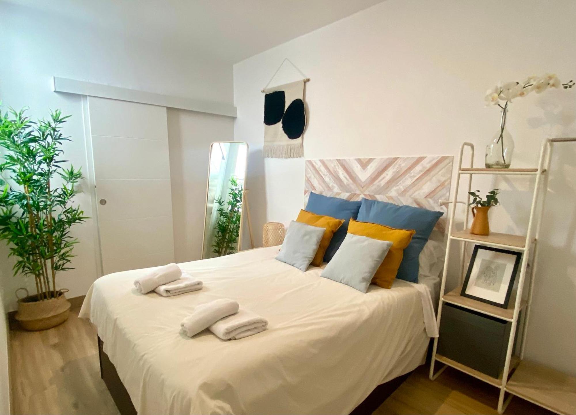 Inocentes Suite Sevilla Buitenkant foto